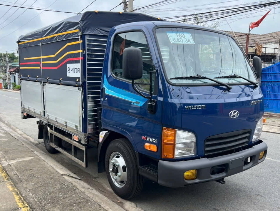 N250 Bửng Nhôm